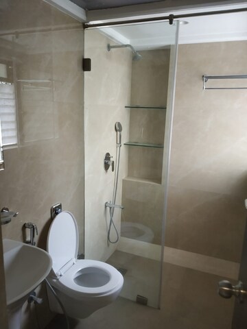 Bathroom in 4 BHK Apartment at Venus Apartments Worli, Worli – for Rent