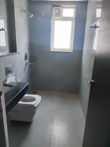 Bathroom in 6+ BHK Villa at Emaar Gomti Greens, Gomti Nagar – for Rent