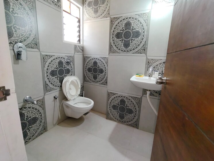 Attached Bathroom, harni 3 Bedroom 1564 Sq.Ft. Apartment In Harni Vadodara 8757194