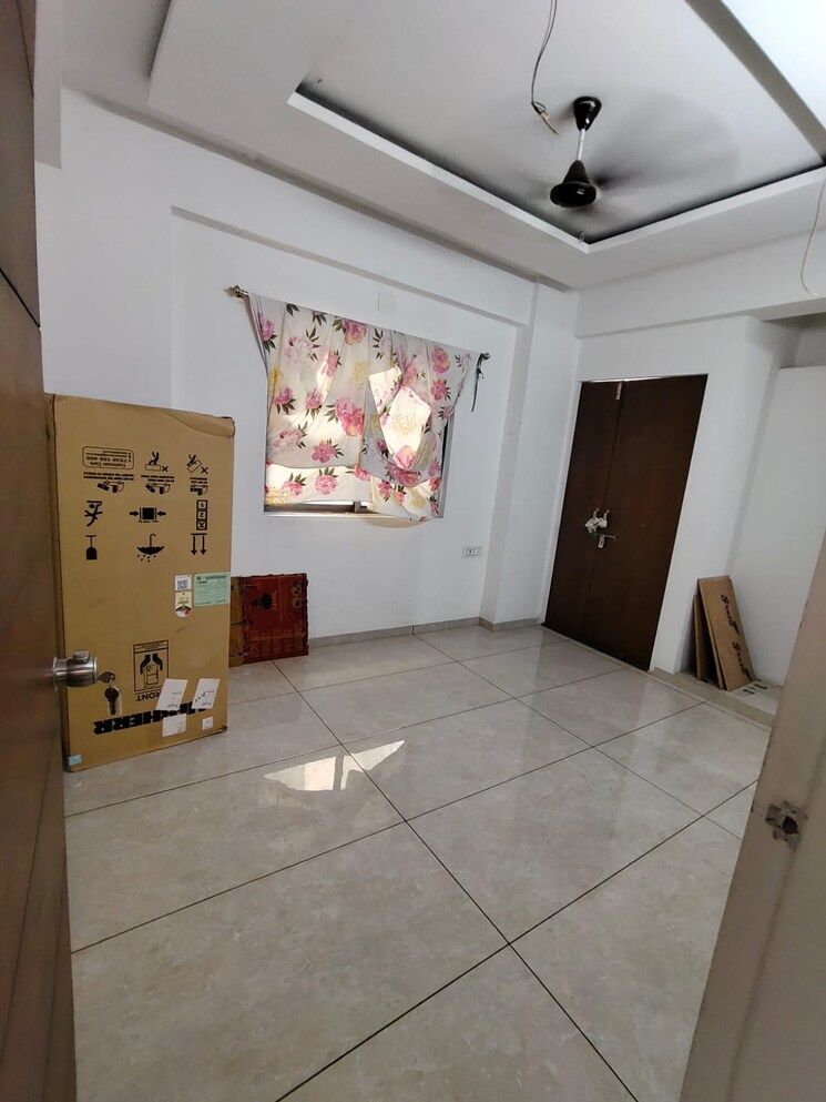 Room, harni 3 Bedroom 1564 Sq.Ft. Apartment In Harni Vadodara 8757194