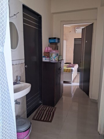 Bathroom in 5 BHK Apartment at Monarch Orchid, Kharghar Sector 19 – for Rent