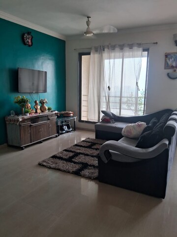 Living Room in 5 BHK Apartment at Monarch Orchid, Kharghar Sector 19 – for Rent