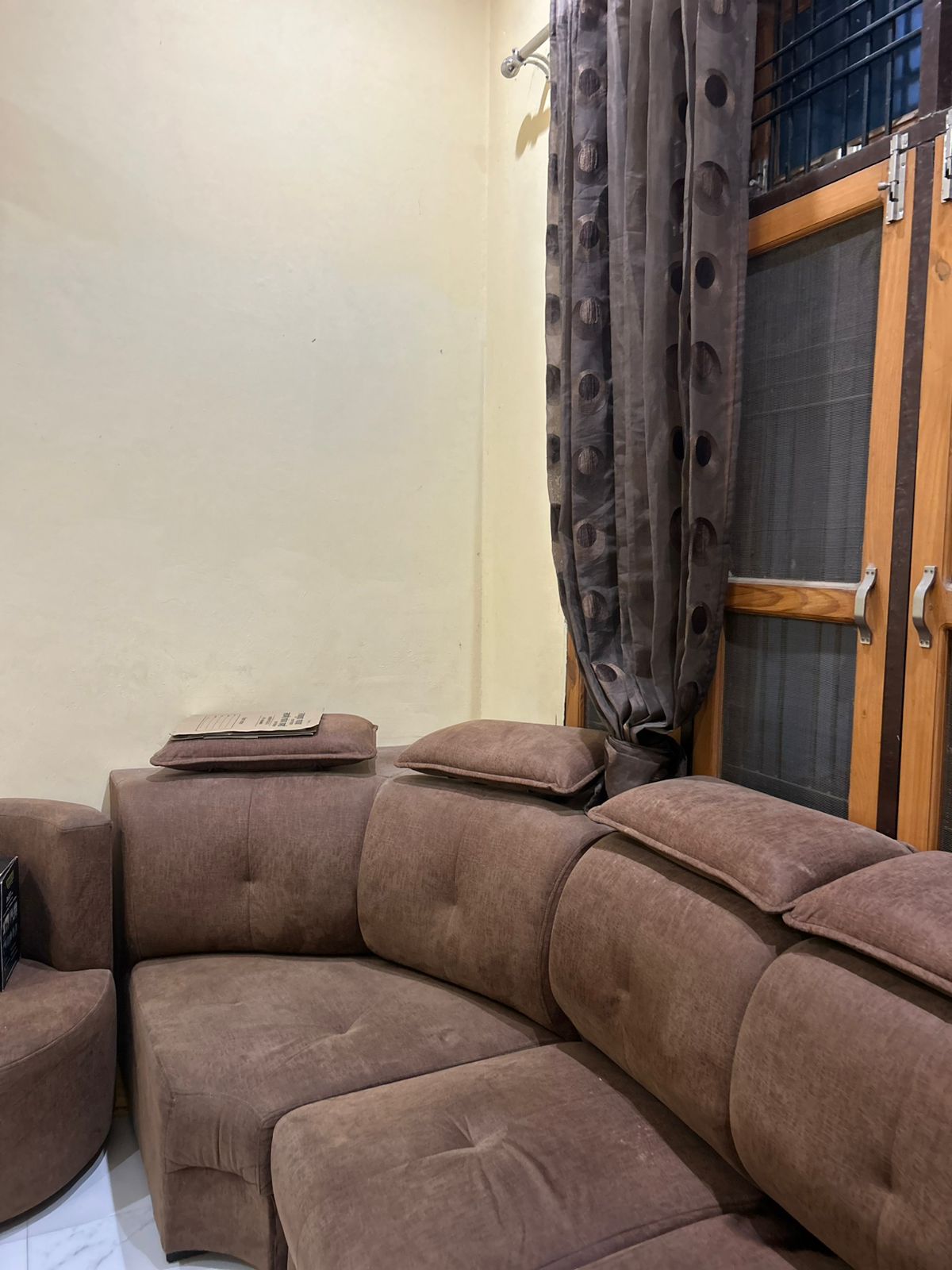 2 BHK + Extra Room Independent House For Sale in Sultanpur Road 