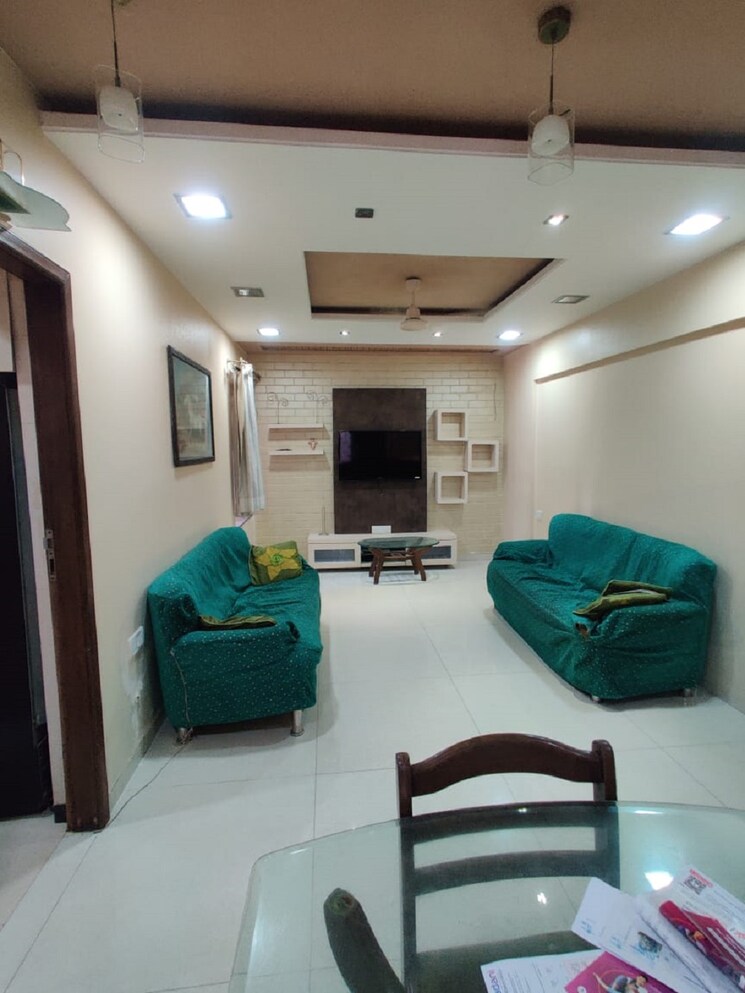 Living Room, bandra west 2 Bedroom 750 Sq.Ft. Apartment In Bandra West Mumbai 8757225
