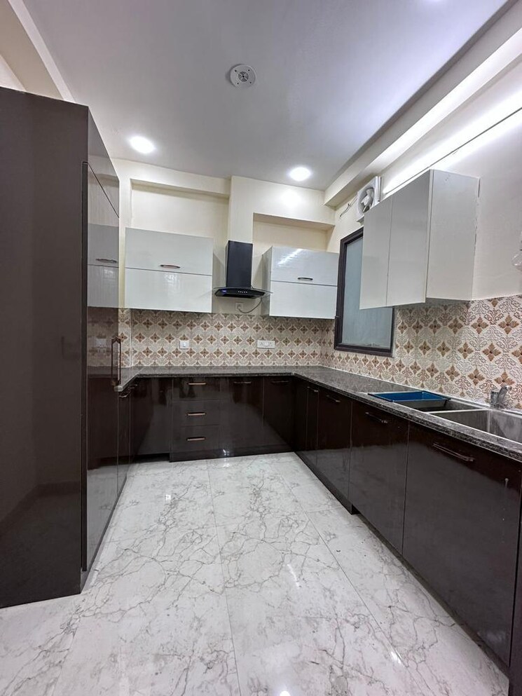 Kitchen, vasundhara sector 2b 3 Bedroom 846 Sq.Ft. Apartment In Vasundhara Sector 2b Ghaziabad 8757345