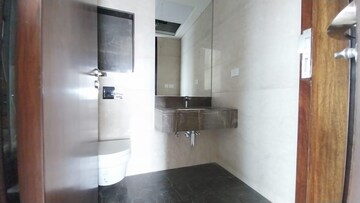 Bathroom in 4 BHK Apartment at Lokhandwala Minerva Mahalaxmi, Mahalaxmi – for Sale