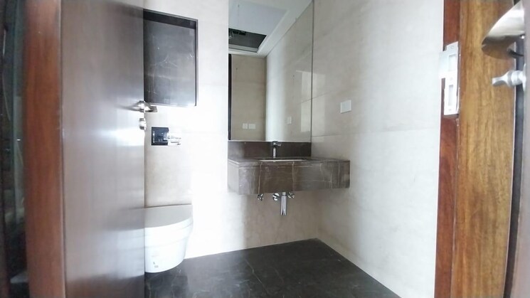 Bathroom, lokhandwala-minerva-mahalaxmi 4 Bedroom 2358 Sq.Ft. Apartment In Mahalaxmi Mumbai 8757247