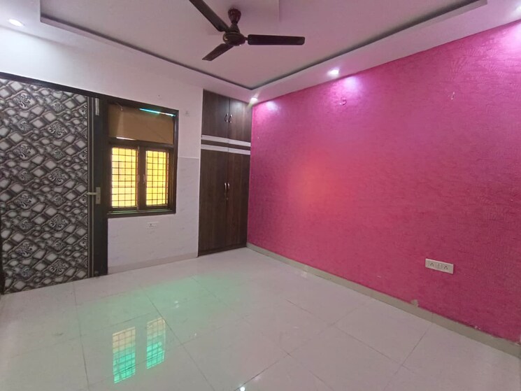 Room, burari 3 Bedroom 810 Sq.Ft. Builder Floor In Burari Delhi 8757289