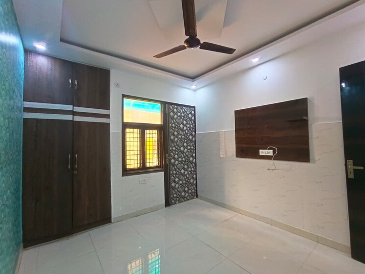 Room, burari 3 Bedroom 810 Sq.Ft. Builder Floor In Burari Delhi 8757289