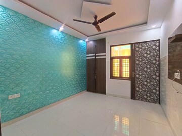 Room in 3 BHK Builder Floor at Burari – for Rent