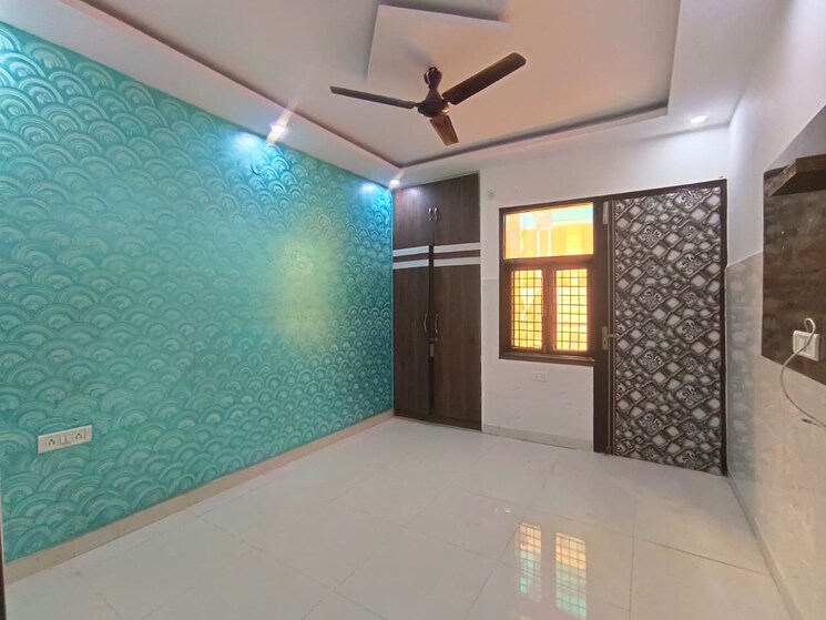 Room, burari 3 Bedroom 810 Sq.Ft. Builder Floor In Burari Delhi 8757289