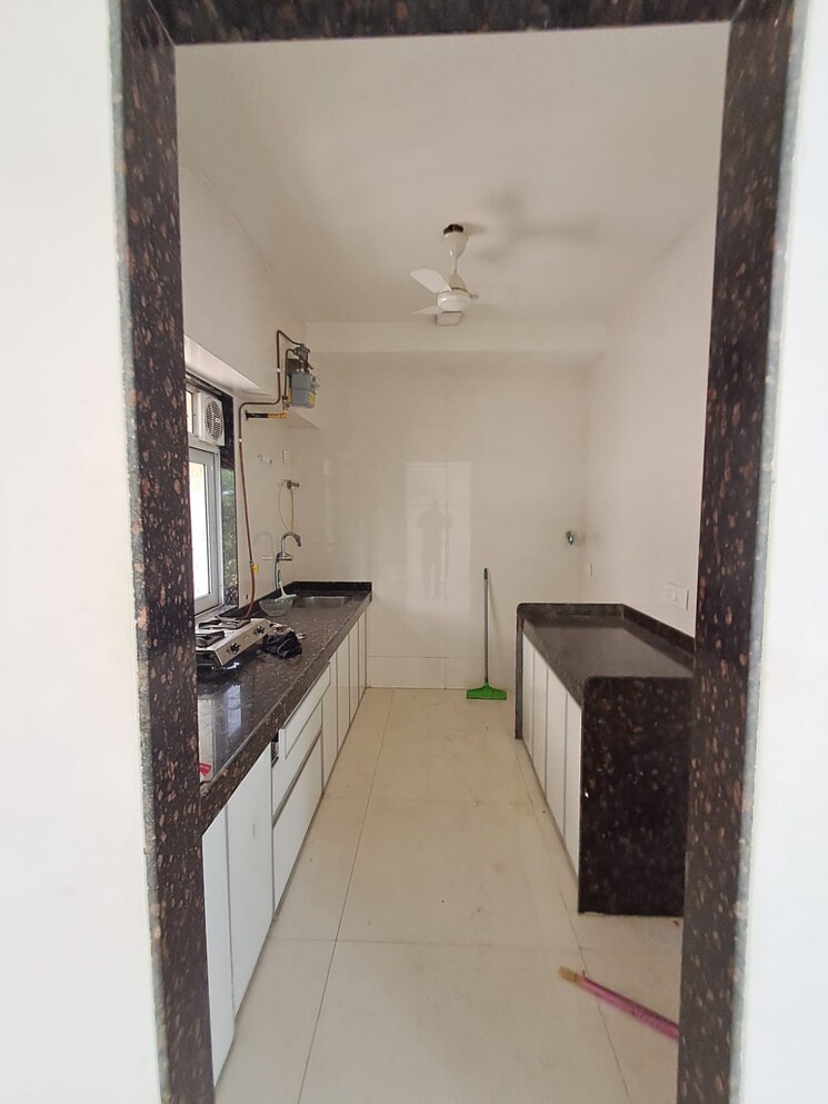 Balcony, green-heritage-house 2 Bedroom 723 Sq.Ft. Apartment In Andheri East Mumbai 8757270