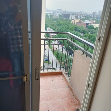 1 BHK Apartment For Rent in RG Residency, Sector 120