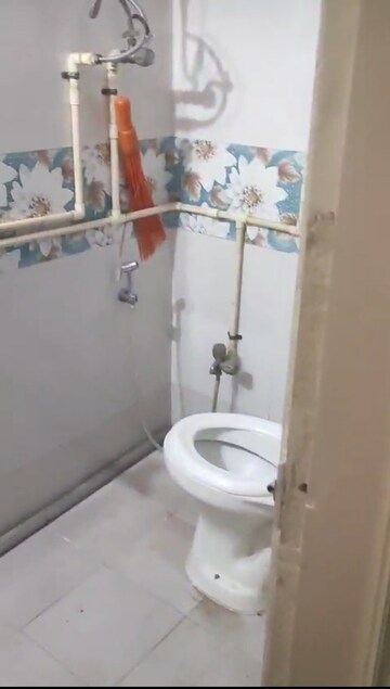 Bathroom in 1 BHK Apartment at Matunga Vashudha CHS, Matunga – for Rent