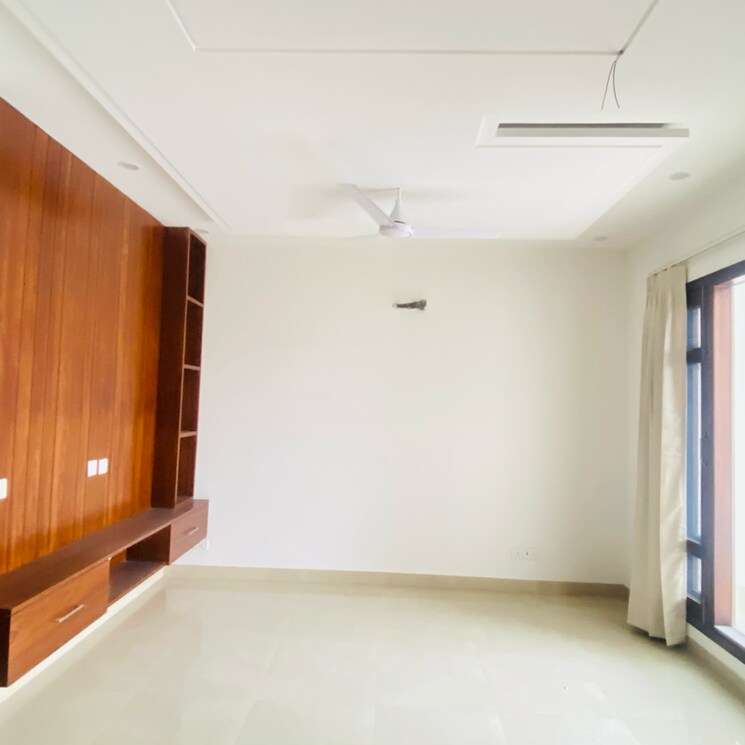 Room, gmada-eco-city 2 Bedroom 200 Sq.Yd. Independent House In Mullanpur Chandigarh 8757452