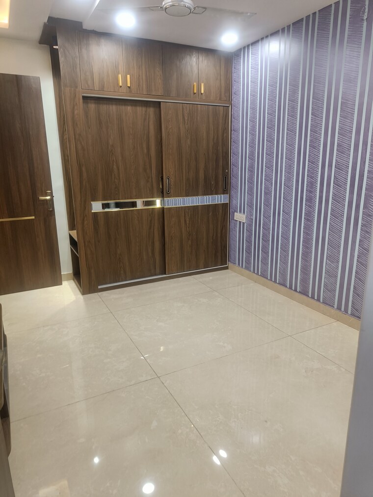 Room, burari 2 Bedroom 80 Sq.Yd. Builder Floor In Burari Delhi 8757483