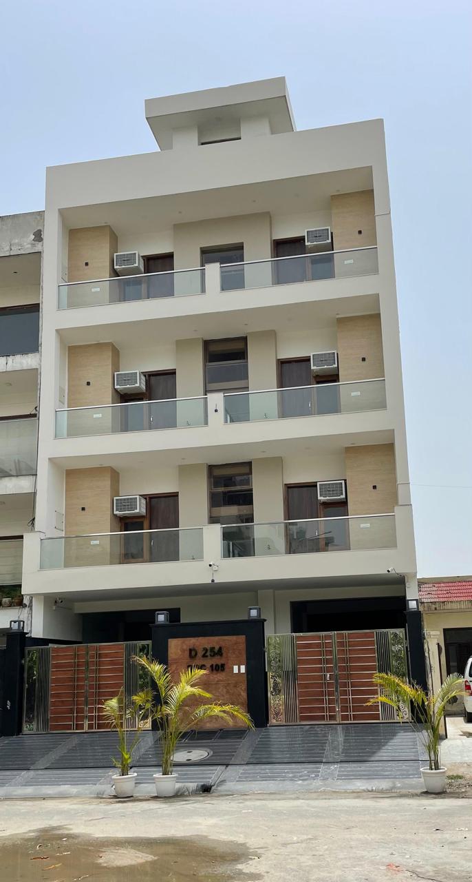 6+ BHK + Extra Room Independent House For Rent in Rwa Sector 105 Noida 