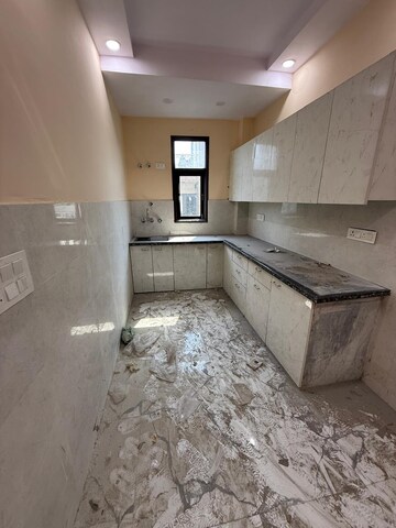 Kitchen in 3 BHK Builder Floor at Mayur Vihar Phase 1 – for Rent
