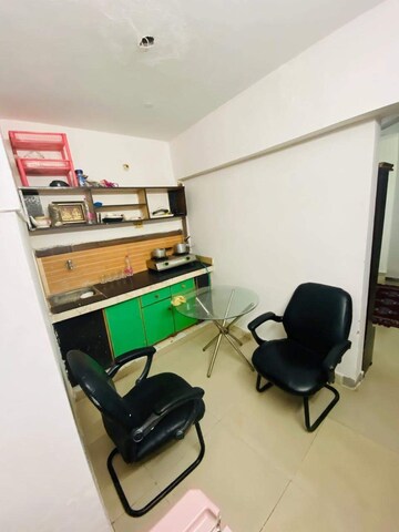 Living Room in 1 BHK Apartment at Kishan Ganj – for Rent