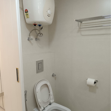 Bathroom in 2 BHK Apartment at Supertech Supernova Nova Residences, Sector 94 – for Rent