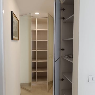 Bathroom in 2 BHK Apartment at Supertech Supernova Nova Residences, Sector 94 – for Rent