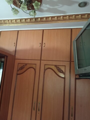 Furnished Amenities in 2 BHK Apartment at Sector 3 Sanpada – for Rent