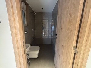 Master Bedroom in 1 BHK Apartment at Mahaveer Solitaire Edge, Kandivali East – for Sale