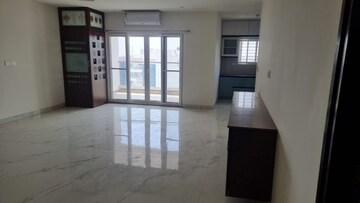 Room in 4 BHK Apartment at Bollineni Bion, Kothaguda – for Rent