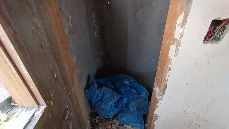  Parking, burari 2 Bedroom 550 Sq.Ft. Builder Floor In Burari Delhi 8757687