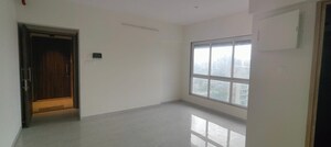 Room in 2 BHK Apartment at Kandivali East – for Sale