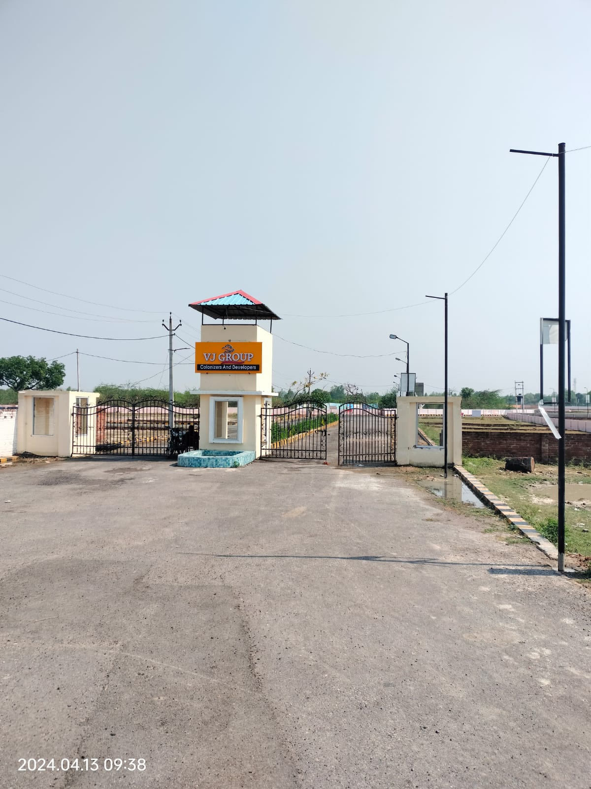 Plot For Sale in Indigotown Sanjeevani Enclave