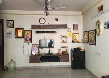 1 BHK Apartment For Rent in Prestige Royale Gardens, Gantiganahalli