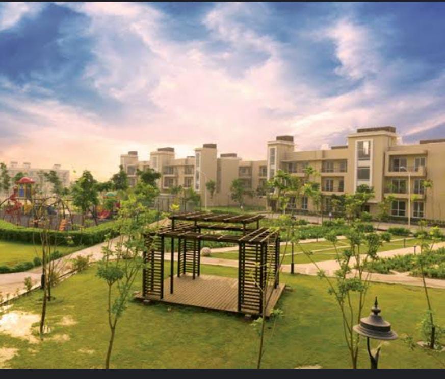 Plot For Sale in BPTP Parkland Pride