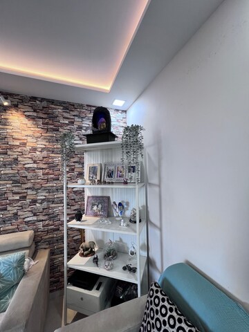 Furnished Amenities in 3 BHK Apartment at Raheja Interface Heights, Malad West – for Rent