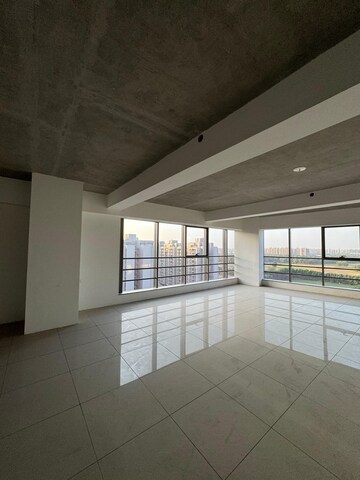 Room in  Office Space at Swati Trinity, Shela – for Rent
