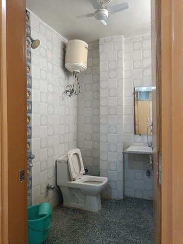 Bathroom in 2 BHK Builder Floor at Kishan Ganj – for Rent