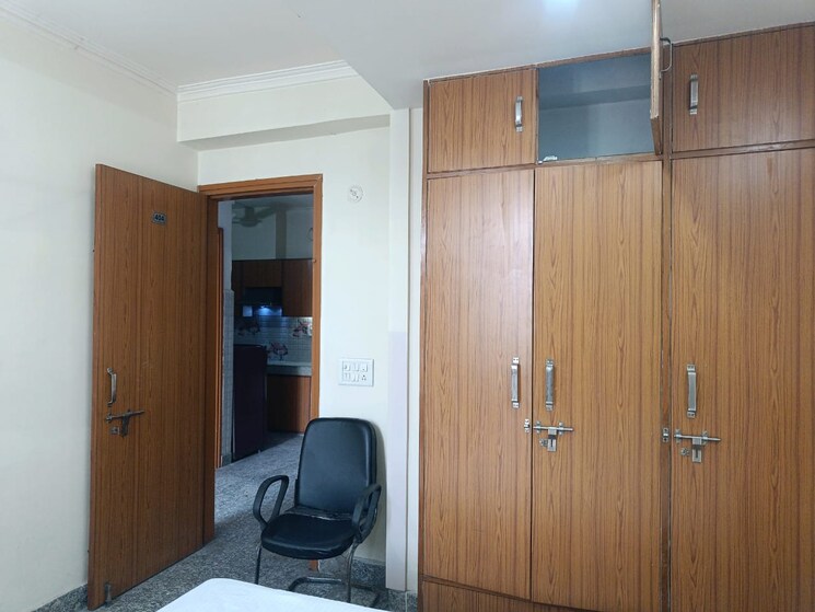 Room, kishan ganj 2 Bedroom 750 Sq.Ft. Builder Floor In Kishan Ganj Delhi 8759280