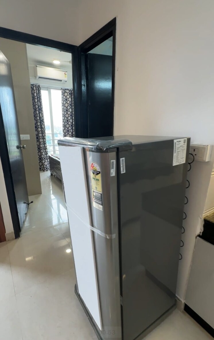 Master Bedroom, signature-the-serenas 2 Bedroom 724 Sq.Ft. Apartment In Sohna Sector 36 Gurgaon 8758446