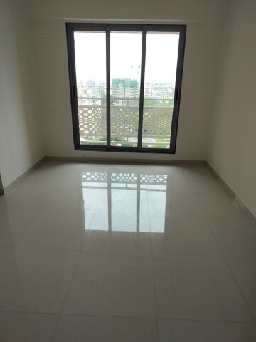 Room in 2 BHK Apartment at Lodha Panacea Phase 2, Dombivli East – for Sale