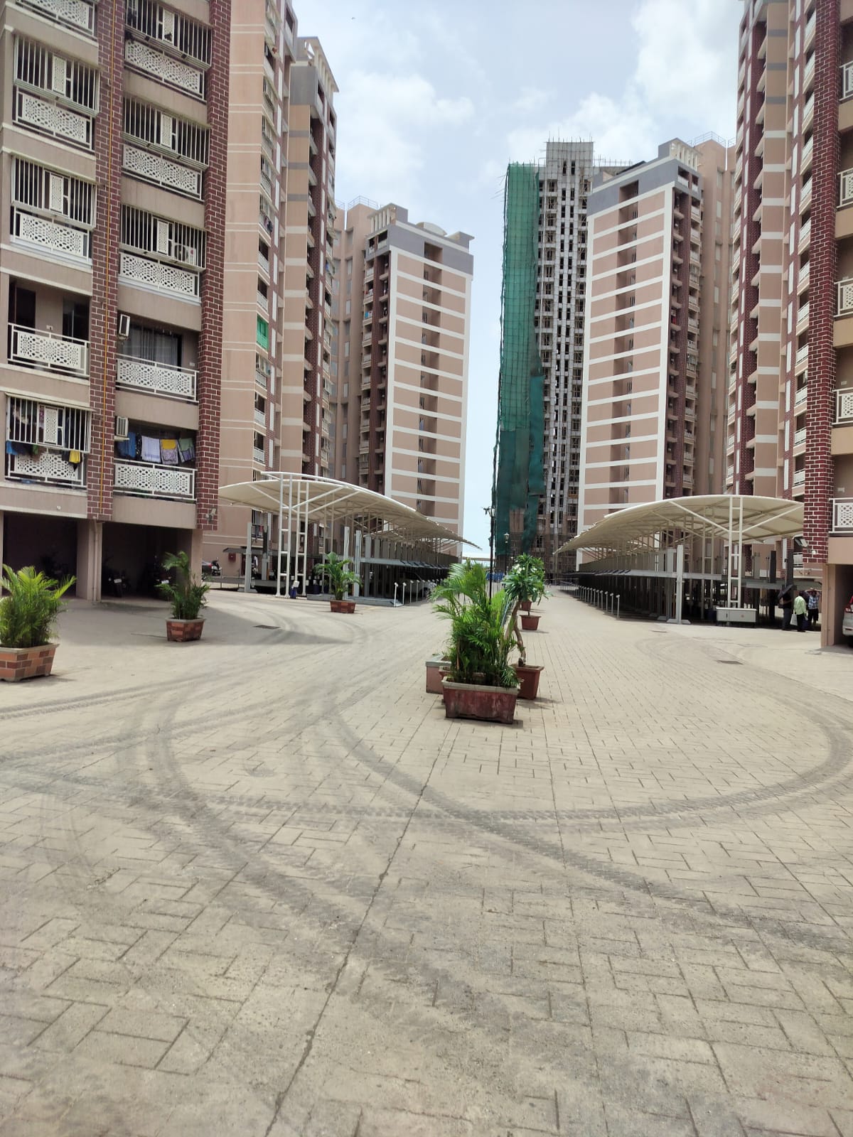 2 BHK Apartment For Sale in Lodha Panacea Phase 2