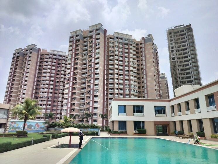 Exterior View, lodha-panacea-phase-2 2 Bedroom 620 Sq.Ft. Apartment In Dombivli East Thane 8758431