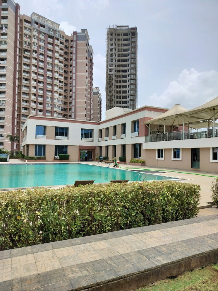 Exterior View, lodha-panacea-phase-2 2 Bedroom 620 Sq.Ft. Apartment In Dombivli East Thane 8758431
