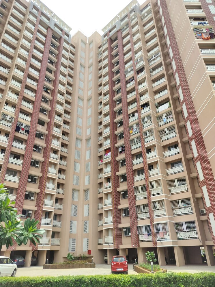 Exterior View, lodha-panacea-phase-2 2 Bedroom 620 Sq.Ft. Apartment In Dombivli East Thane 8758431