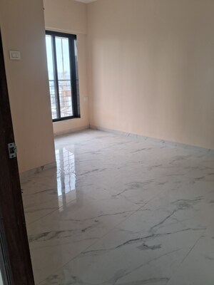 Room in 2 BHK Apartment at Subhshri Arcade, Malad West – for Sale