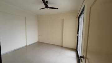 Room in 4 BHK Apartment at Kharghar Sector 36 – for Sale