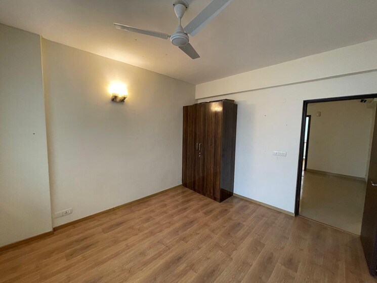 Room, signature-solera-apartment 3 Bedroom 980 Sq.Ft. Apartment In Sector 107 Gurgaon 8758649