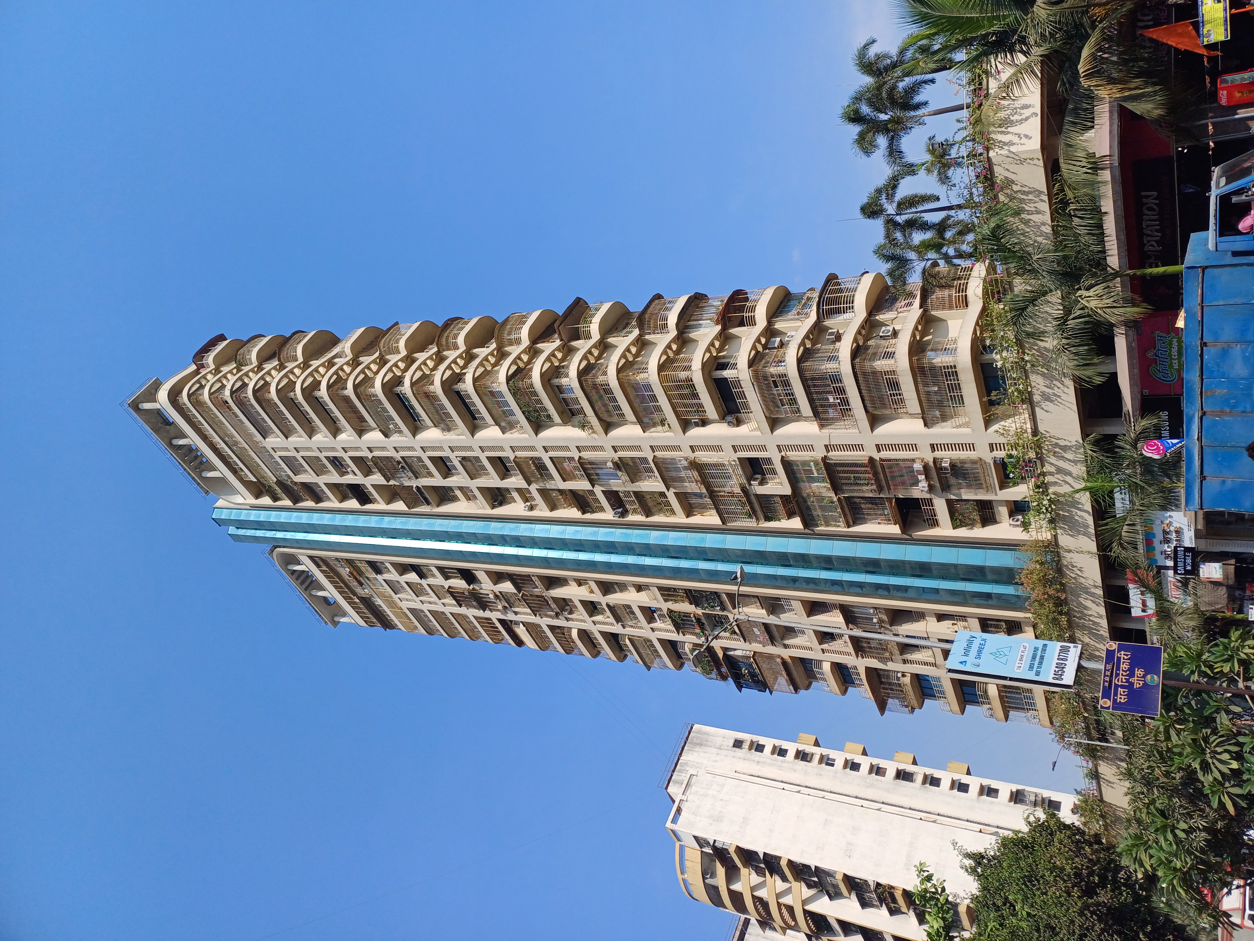 3 BHK 2400 Sq.Ft. Apartment in Gajra Bhoomi Oscar