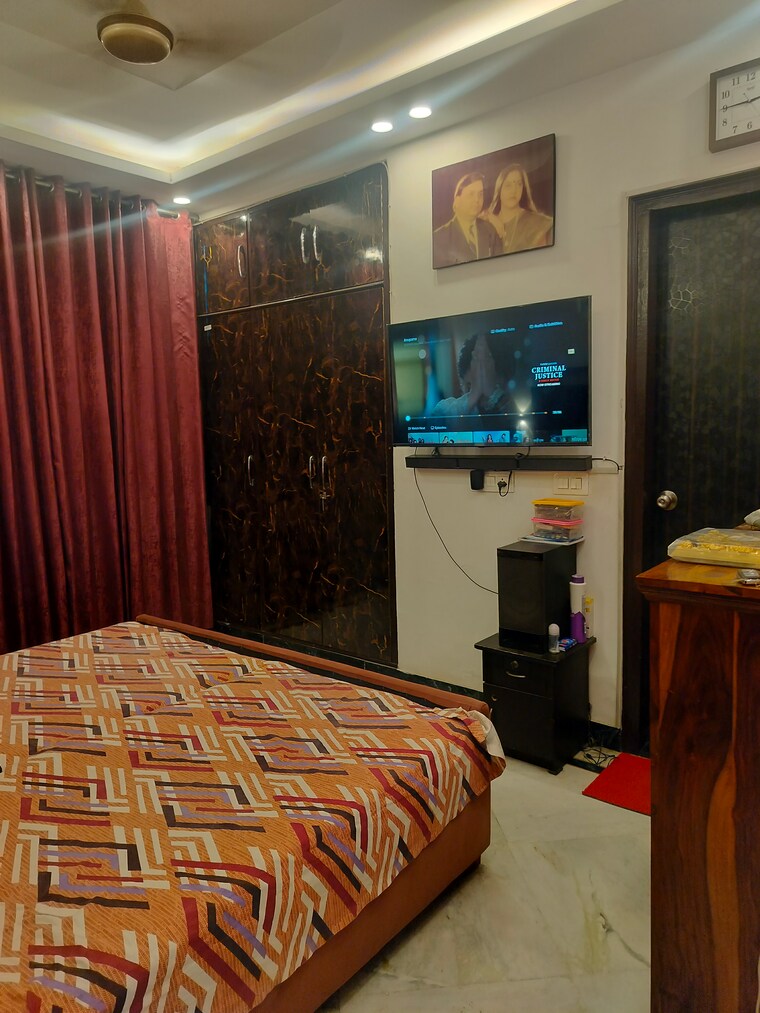 Bedroom, sushant-tower 2.5 Bedroom 1800 Sq.Ft. Builder Floor In Sector 56 Gurgaon 8758641