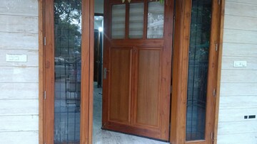 Room in 1 BHK Builder Floor at Sector 37 – for Rent