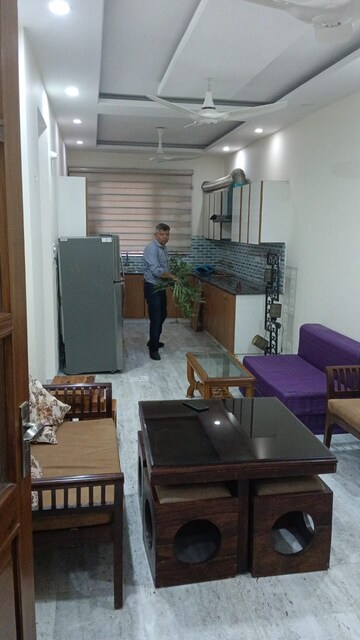 Living Room in 1 BHK Builder Floor at Sector 37 – for Rent